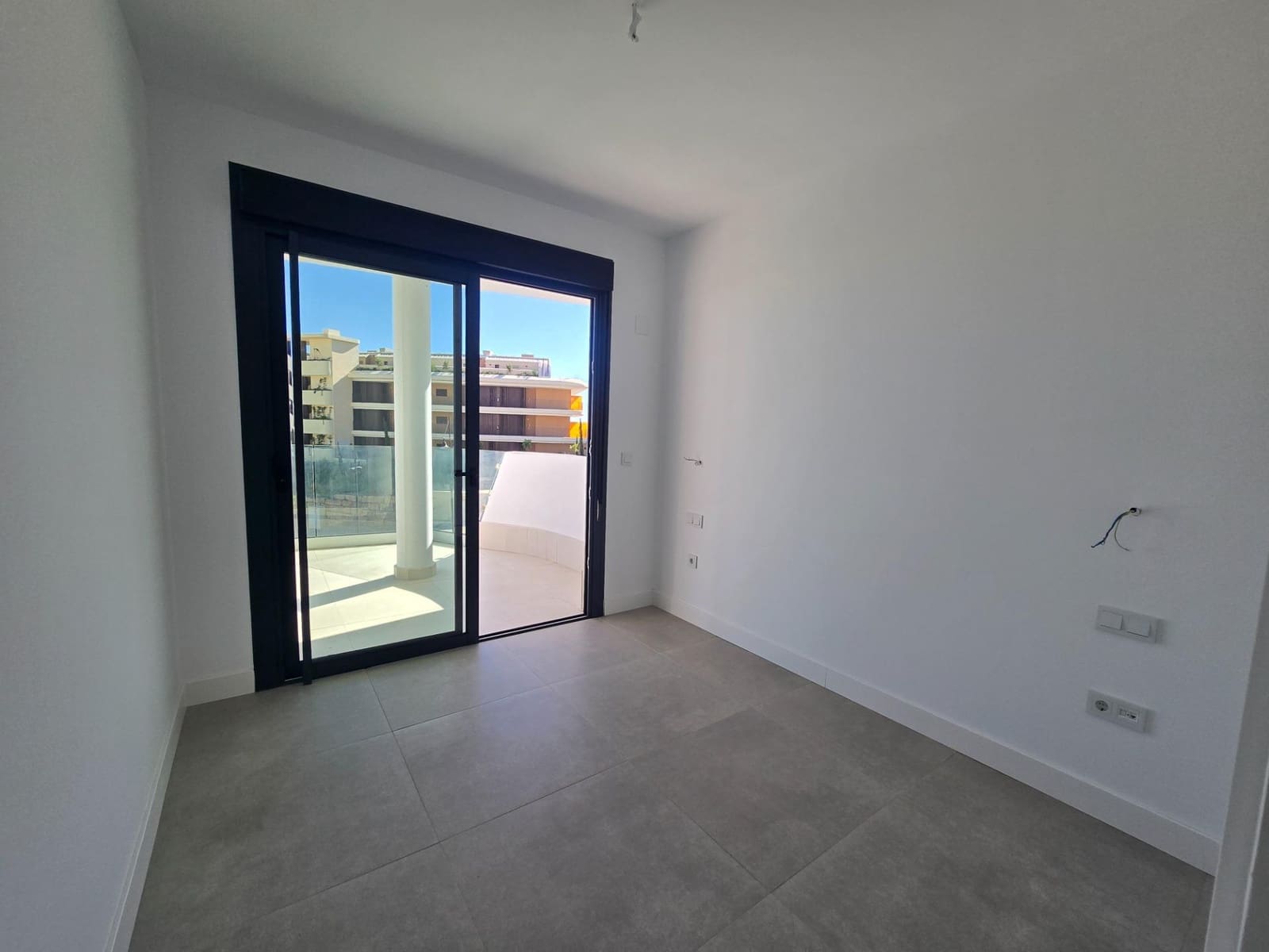 Apartamento de 2 habitaciones en Fuengirola en venta con piscina garaje - 535.000 € (Ref: 9230480)