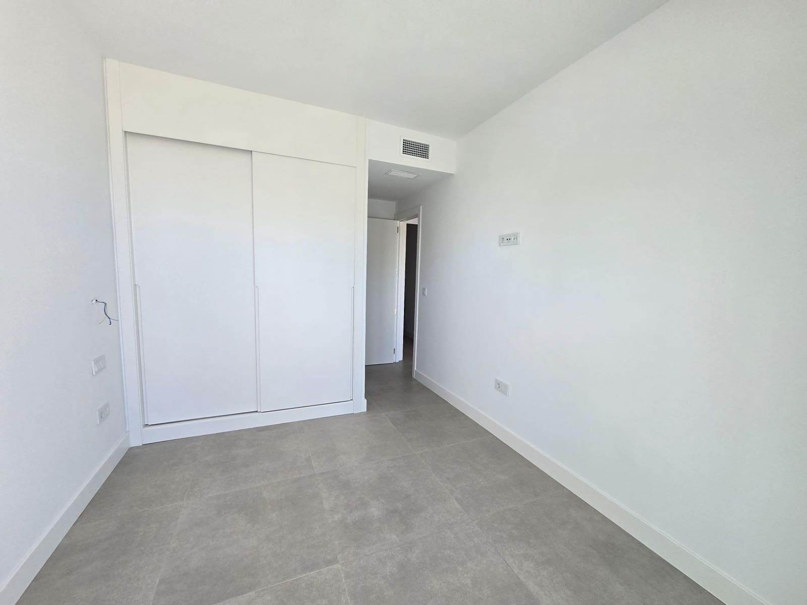 Apartamento de 2 habitaciones en Fuengirola en venta con piscina garaje - 535.000 € (Ref: 9230480)