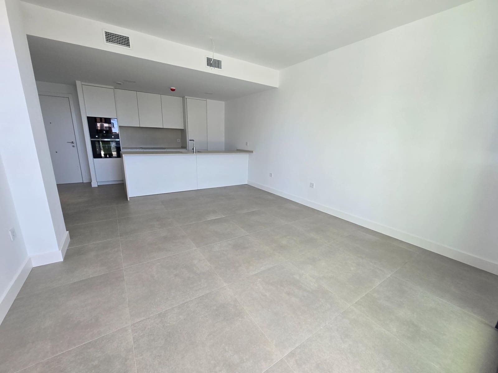 Apartamento de 2 habitaciones en Fuengirola en venta con piscina garaje - 535.000 € (Ref: 9230480)