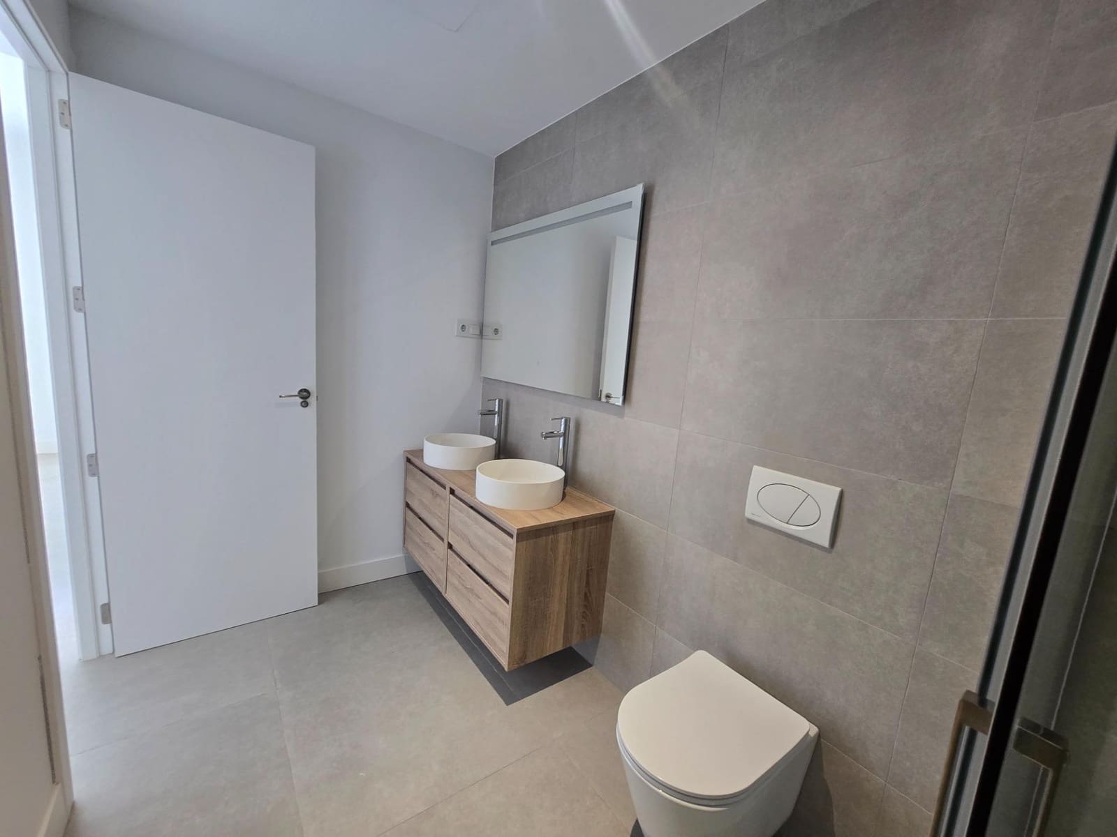 Apartamento de 2 habitaciones en Fuengirola en venta con piscina garaje - 535.000 € (Ref: 9230480)