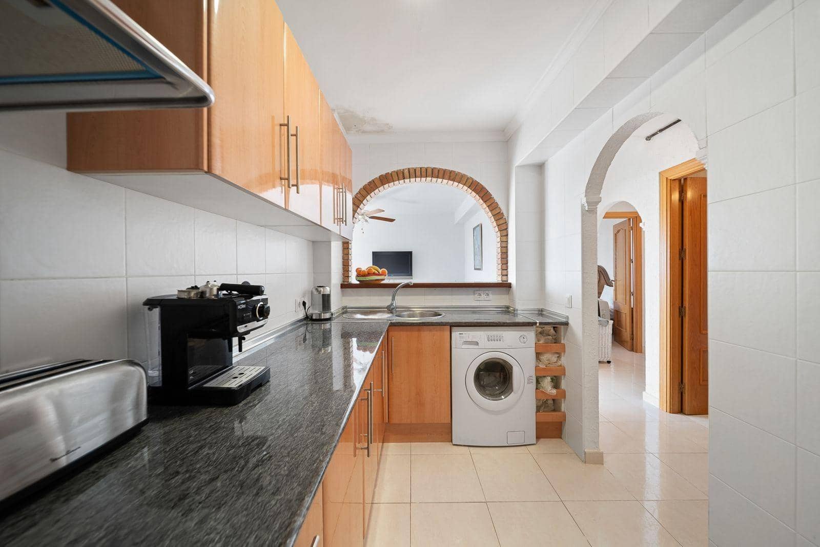 Apartamento de 2 habitaciones en Benalmádena en venta con garaje - 285.000 € (Ref: 9265403)