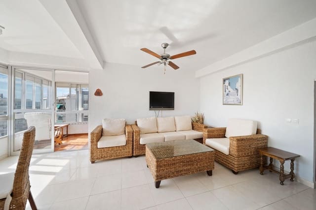 Apartamento de 2 habitaciones en Benalmádena en venta con garaje - 285.000 € (Ref: 9265403)