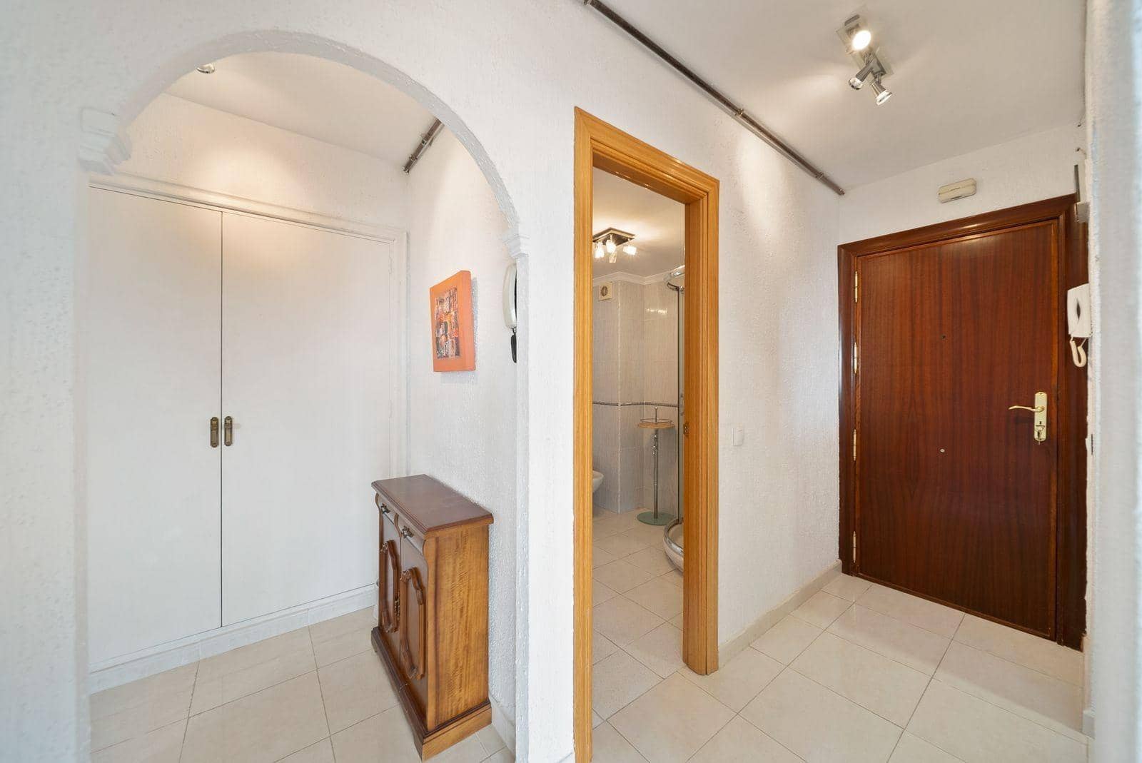 Apartamento de 2 habitaciones en Benalmádena en venta con garaje - 285.000 € (Ref: 9265403)