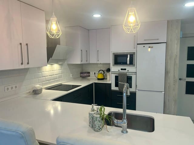 3 soverom Rekkehus til salgs i Arroyo de la Miel, Benalmádena - € 389 500 (Ref: 9272676)