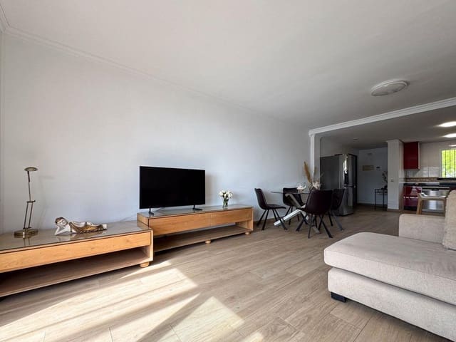 2 makuuhuone Huoneisto myytävänä paikassa Benalmádena mukana 
autotalli - 385 000 € (Ref: 9285285)