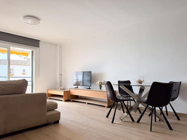 2 makuuhuone Huoneisto myytävänä paikassa Benalmádena mukana 
autotalli - 385 000 € (Ref: 9285285)