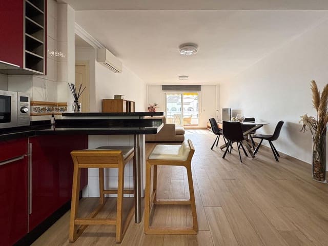 2 makuuhuone Huoneisto myytävänä paikassa Benalmádena mukana 
autotalli - 385 000 € (Ref: 9285285)