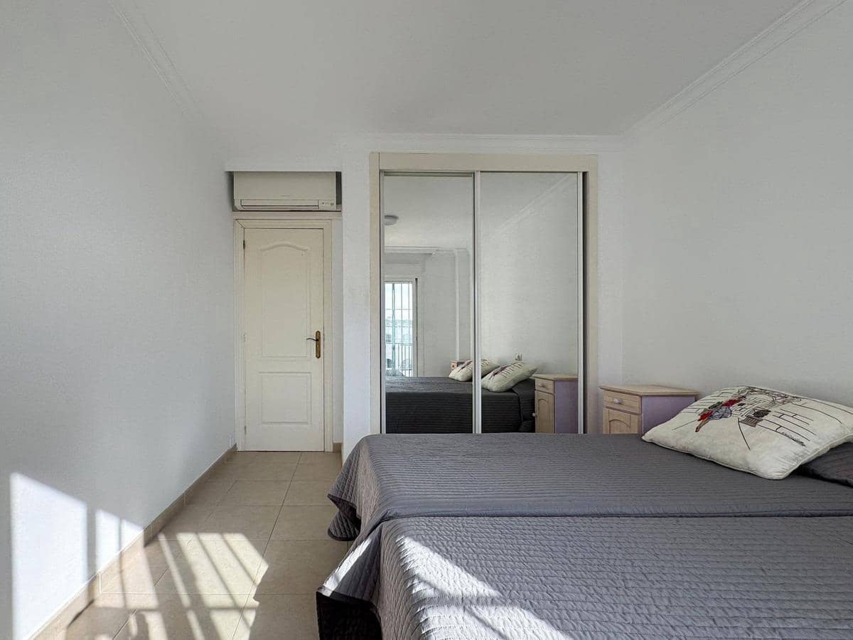 2 makuuhuone Huoneisto myytävänä paikassa Benalmadena mukana 
autotalli - 385 000 € (Ref: 9285285)