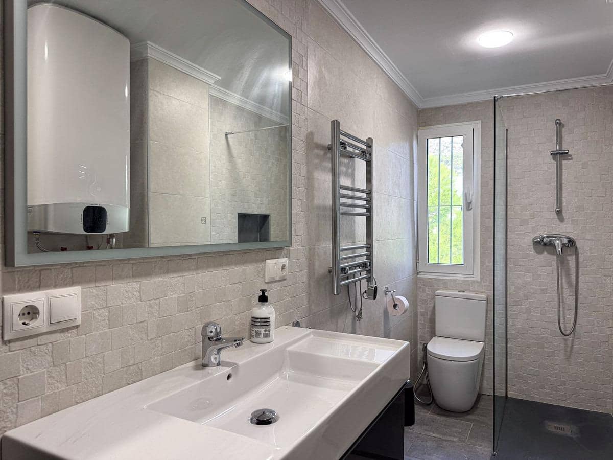 2 makuuhuone Huoneisto myytävänä paikassa Benalmadena mukana 
autotalli - 385 000 € (Ref: 9285285)