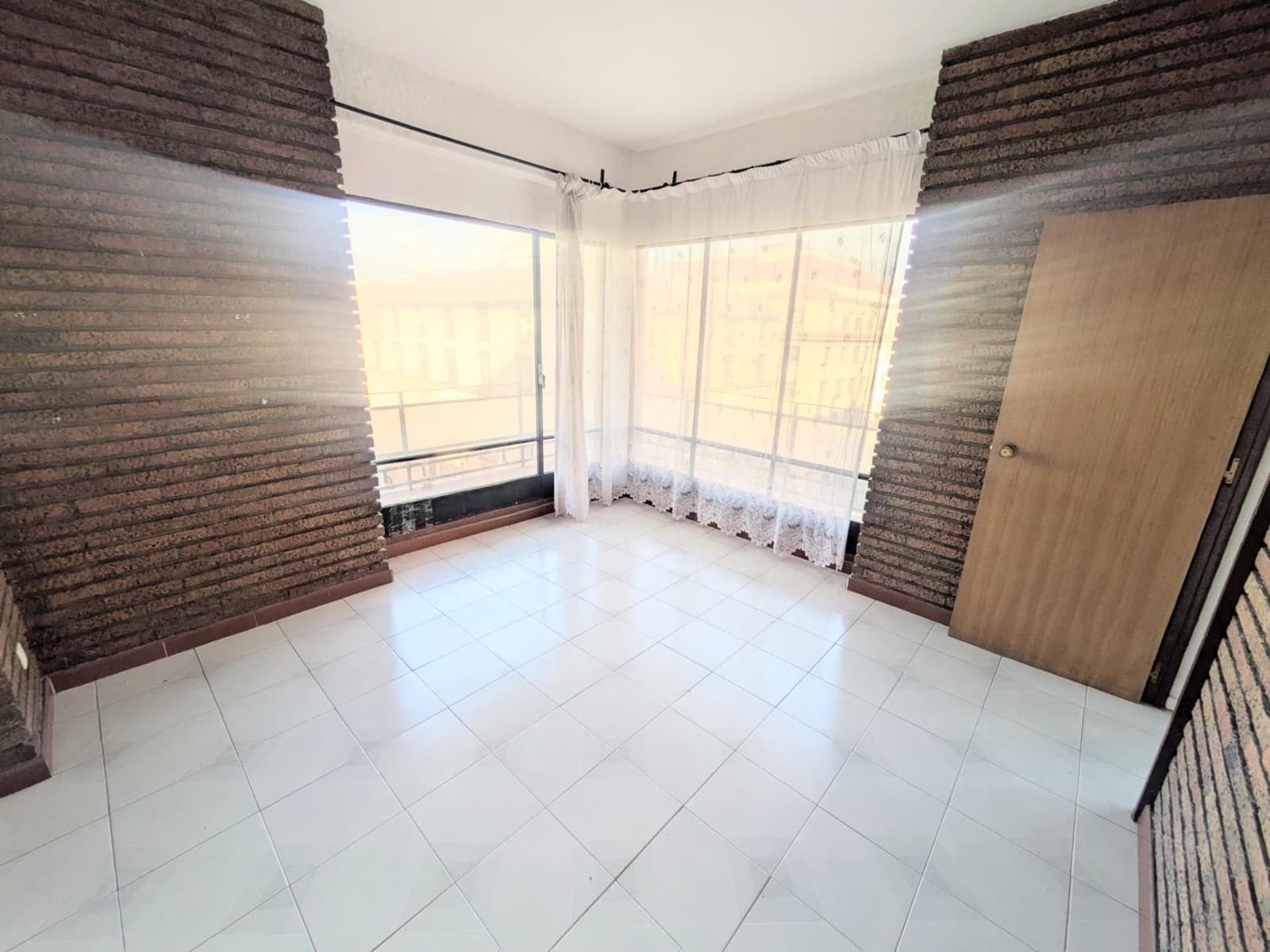 Piso de 9 habitaciones en Málaga ciudad en venta - 1.900.000 € (Ref: 9288214)