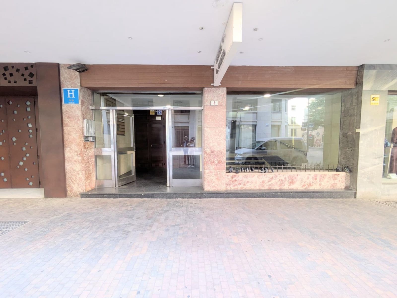 Piso de 9 habitaciones en Málaga ciudad en venta - 1.900.000 € (Ref: 9288214)