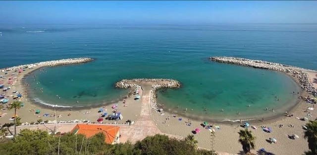 Building Plot for sale in Benalmadena Costa, Benalmádena - € 720,000 (Ref: 9301090)