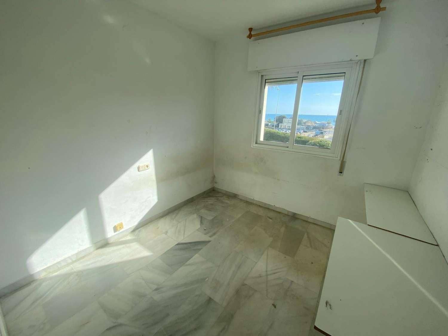 3 sovrum Radhus till salu i Fuengirola med garage - 499 000 € (Ref: 9305101)