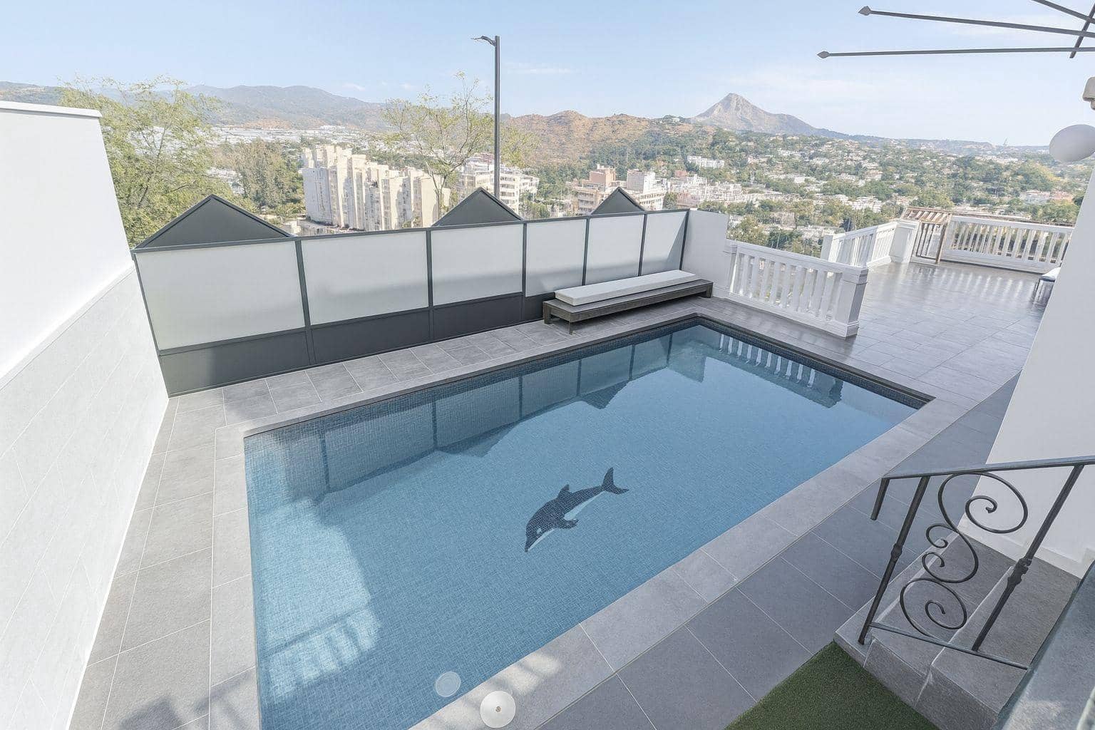 5 Zimmer Villa zu verkaufen in Malaga Stadt mit Garage - 1.380.000 € (Ref: 9306348)