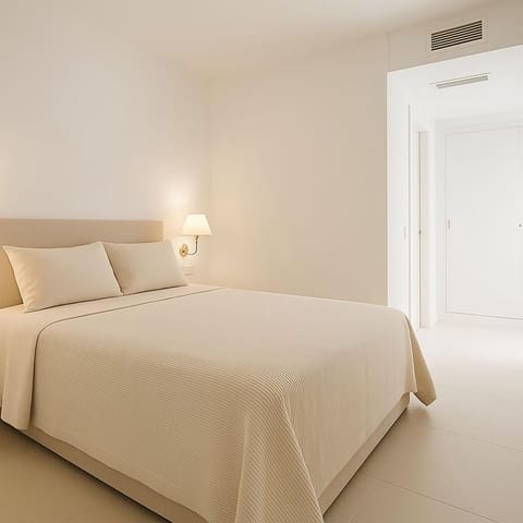 Apartamento de 3 habitaciones en Fuengirola en venta con garaje - 595.000 € (Ref: 9310949)