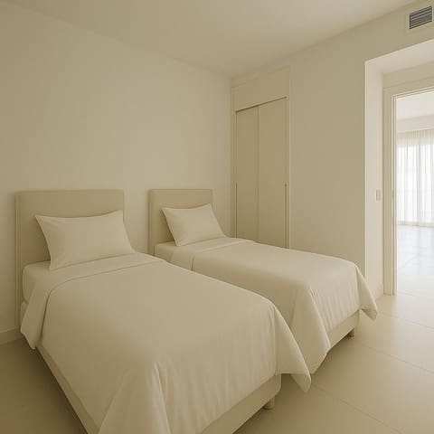 Apartamento de 3 habitaciones en Fuengirola en venta con garaje - 595.000 € (Ref: 9310949)