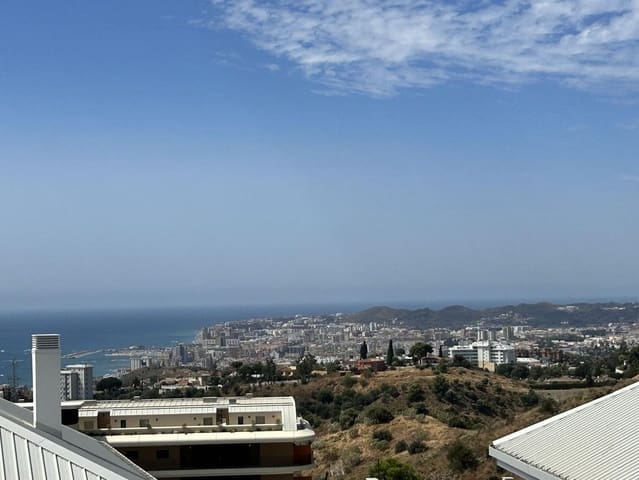 Apartamento de 3 habitaciones en Fuengirola en venta con garaje - 595.000 € (Ref: 9310949)