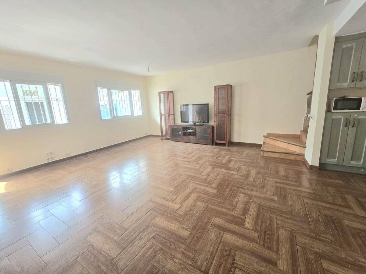 4 camera da letto Villetta a Schiera in vendita in Arroyo de la Miel con garage - 385.000 € (Rif: 9341260)