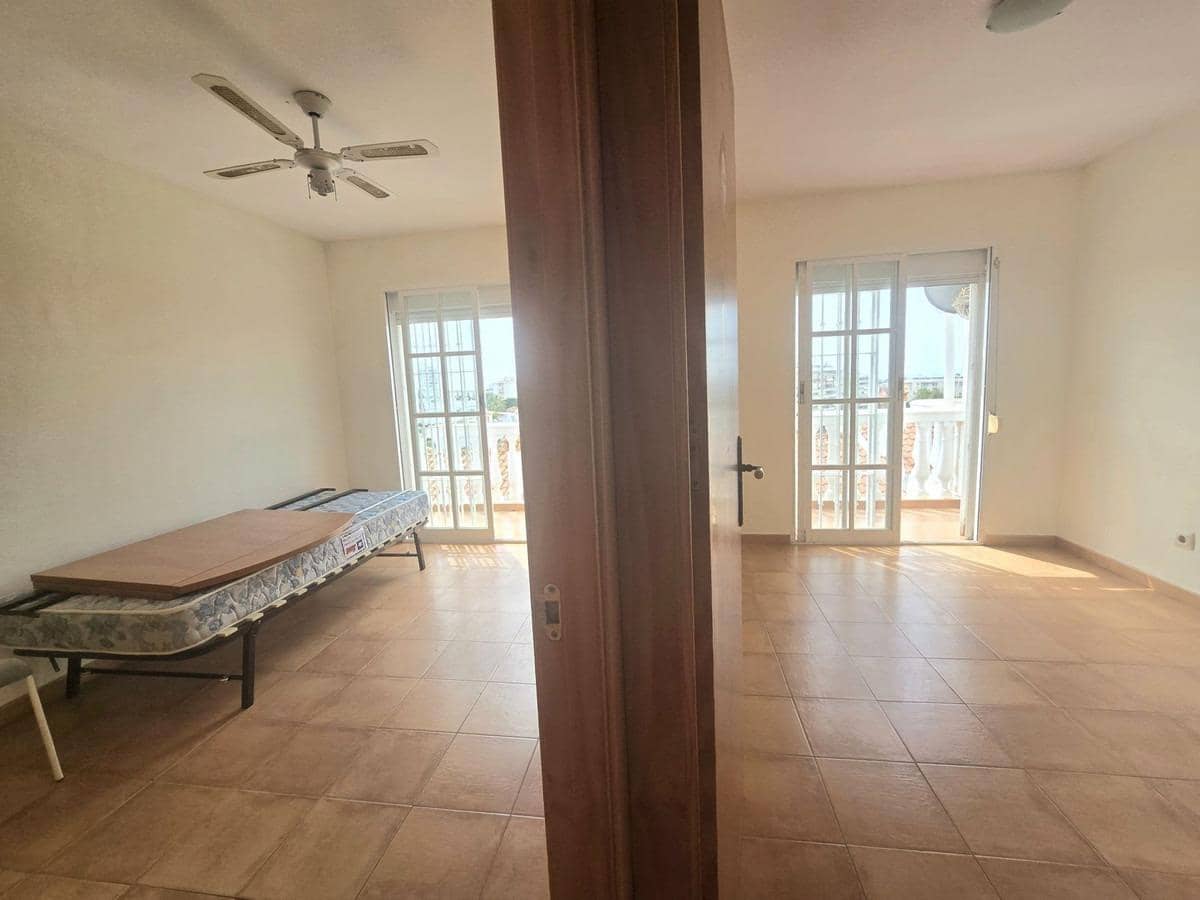 4 camera da letto Villetta a Schiera in vendita in Arroyo de la Miel con garage - 385.000 € (Rif: 9341260)
