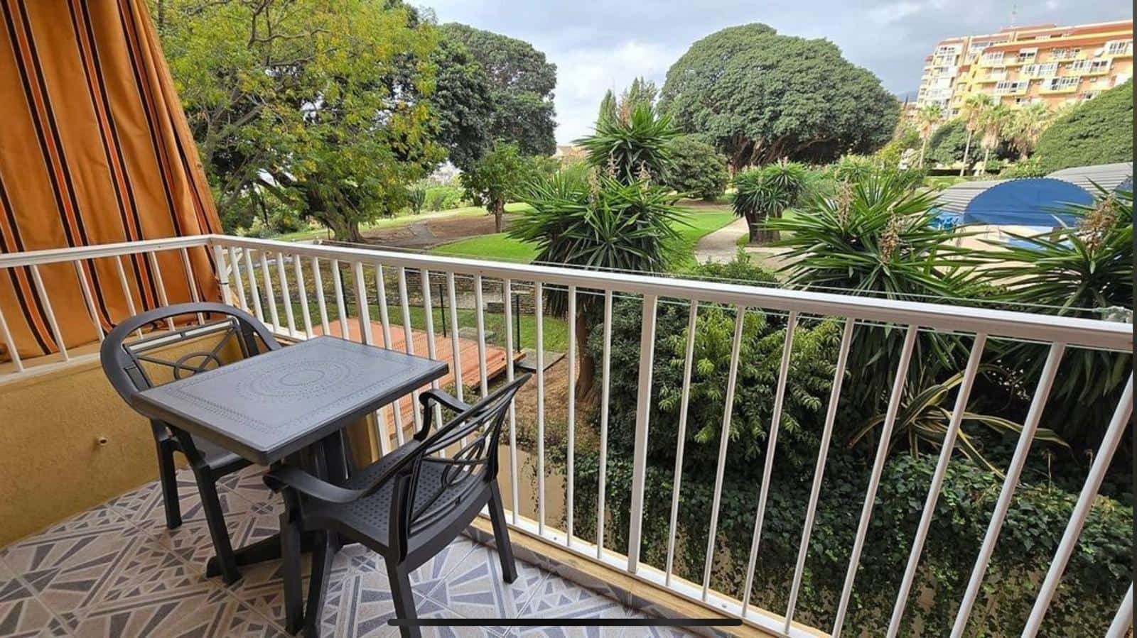 1 makuuhuone Huoneisto myytävänä paikassa Benalmadena mukana uima-altaan - 240 000 € (Ref: 9344847)