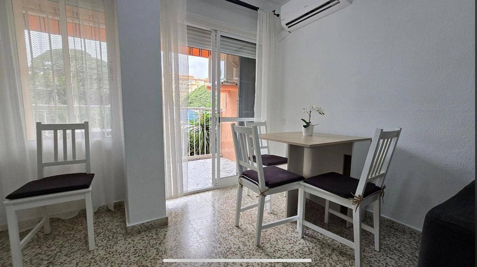 1 makuuhuone Huoneisto myytävänä paikassa Benalmadena mukana uima-altaan - 240 000 € (Ref: 9344847)