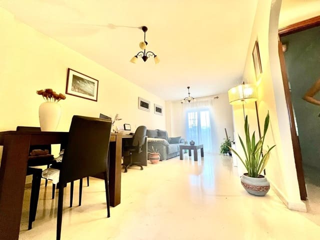 2 Zimmer Apartment zu verkaufen in Benalmádena mit Pool Garage - 415.000 € (Ref: 9367620)