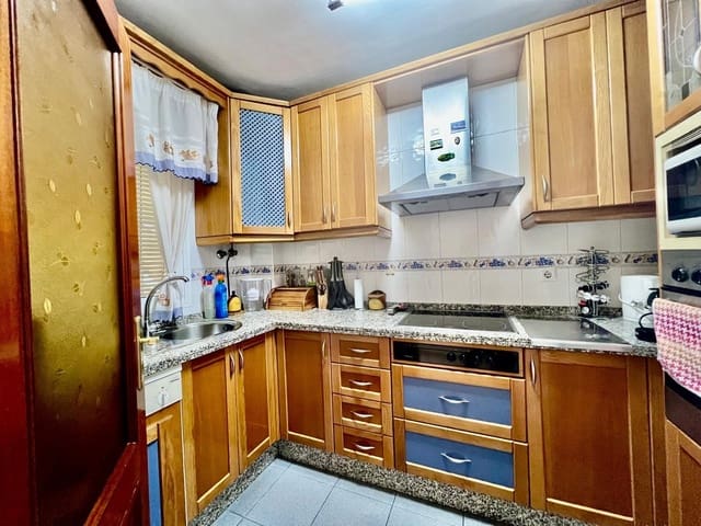2 Zimmer Apartment zu verkaufen in Benalmádena mit Pool Garage - 415.000 € (Ref: 9367620)