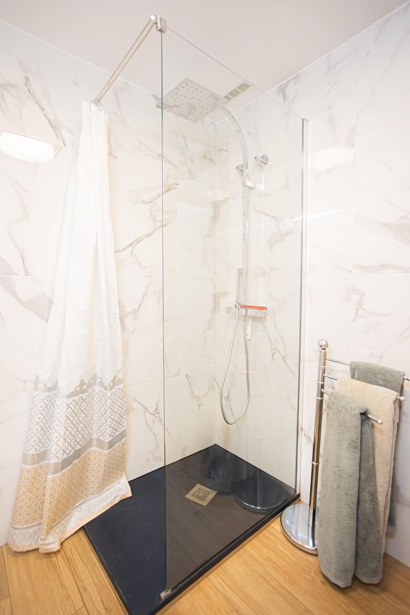 3 makuuhuone Kattohuoneisto myytävänä paikassa Nueva Andalucia mukana 
autotalli - 695 000 € (Ref: 9374208)