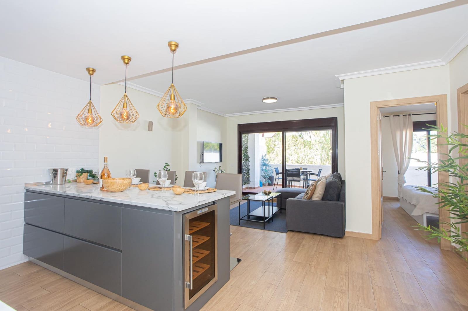 3 makuuhuone Kattohuoneisto myytävänä paikassa Nueva Andalucia mukana 
autotalli - 695 000 € (Ref: 9374208)