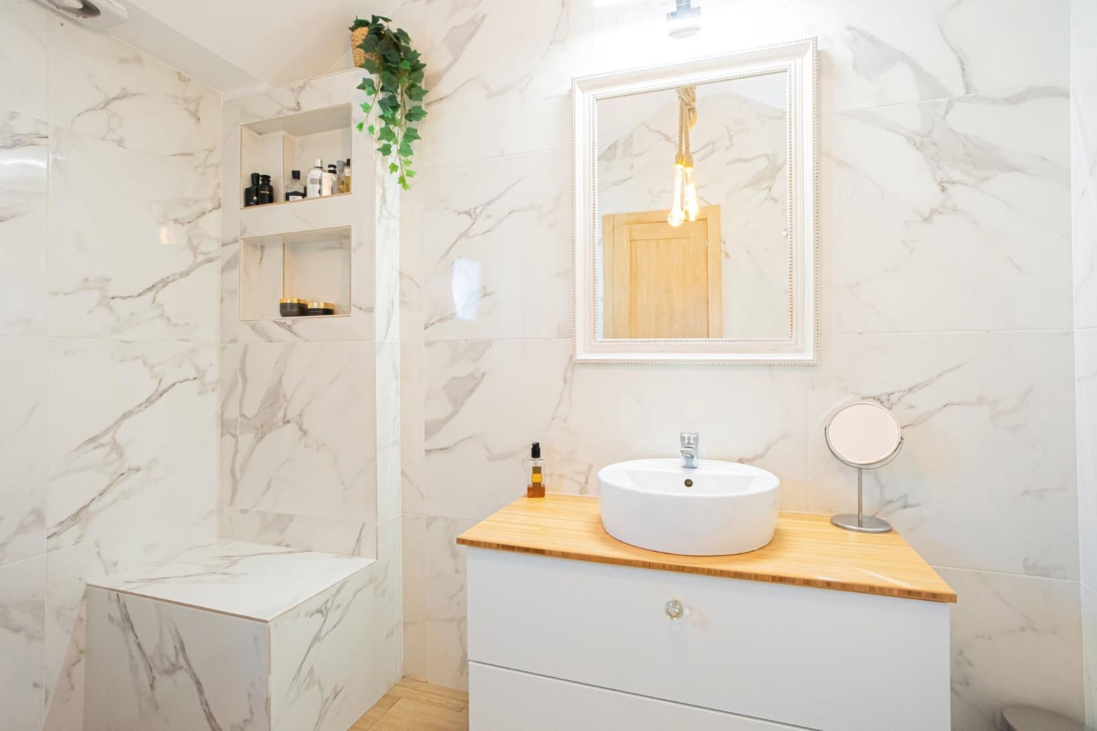 3 makuuhuone Kattohuoneisto myytävänä paikassa Nueva Andalucia mukana 
autotalli - 695 000 € (Ref: 9374208)