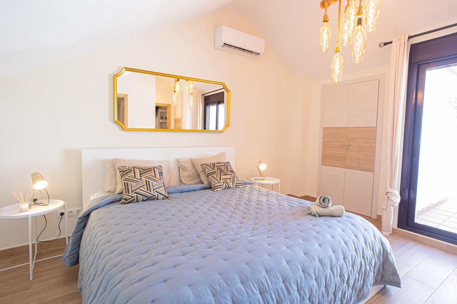 3 makuuhuone Kattohuoneisto myytävänä paikassa Nueva Andalucia mukana 
autotalli - 695 000 € (Ref: 9374208)