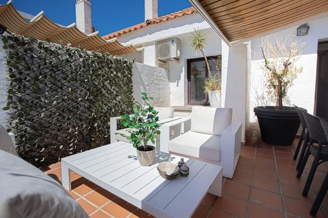 3 makuuhuone Kattohuoneisto myytävänä paikassa Nueva Andalucia, Marbella mukana 
autotalli - 695 000 € (Ref: 9374208)