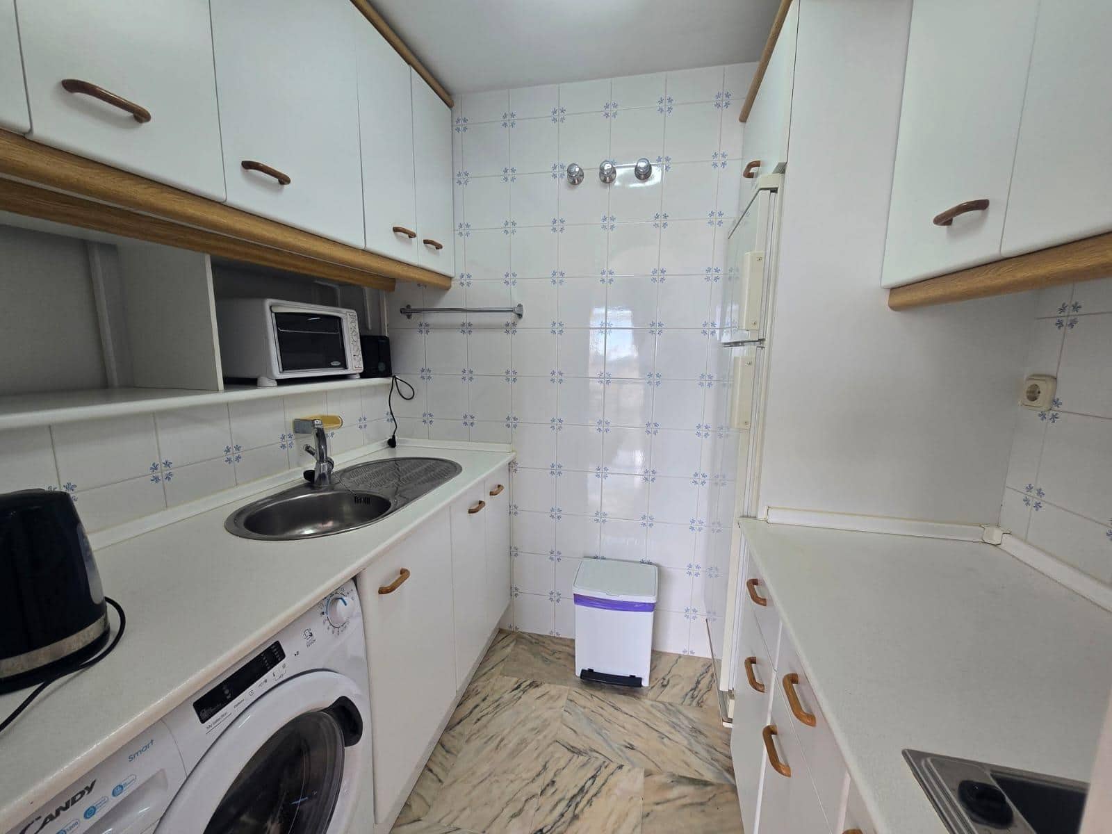 2 bedroom Apartment for sale in Benalmadena with pool - € 350,000 (Ref: 9375394)