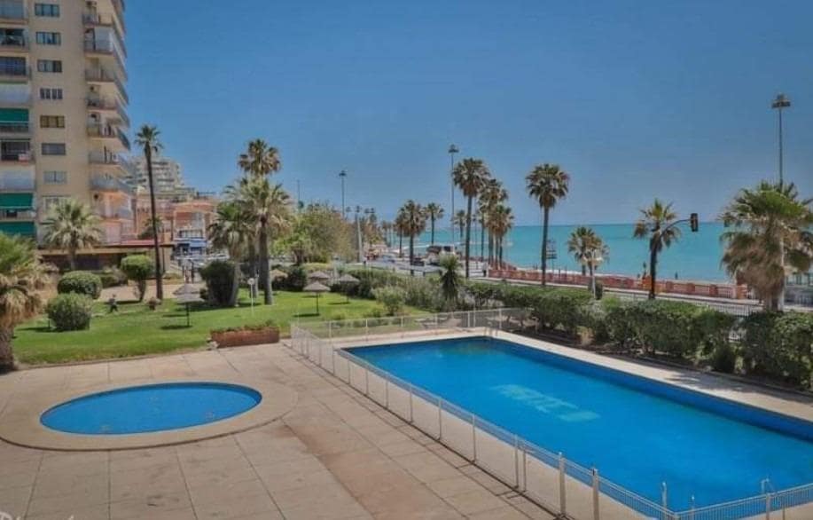 Studio te koop in Torrequebrada met zwembad - € 239.000 (Ref: 9414181)