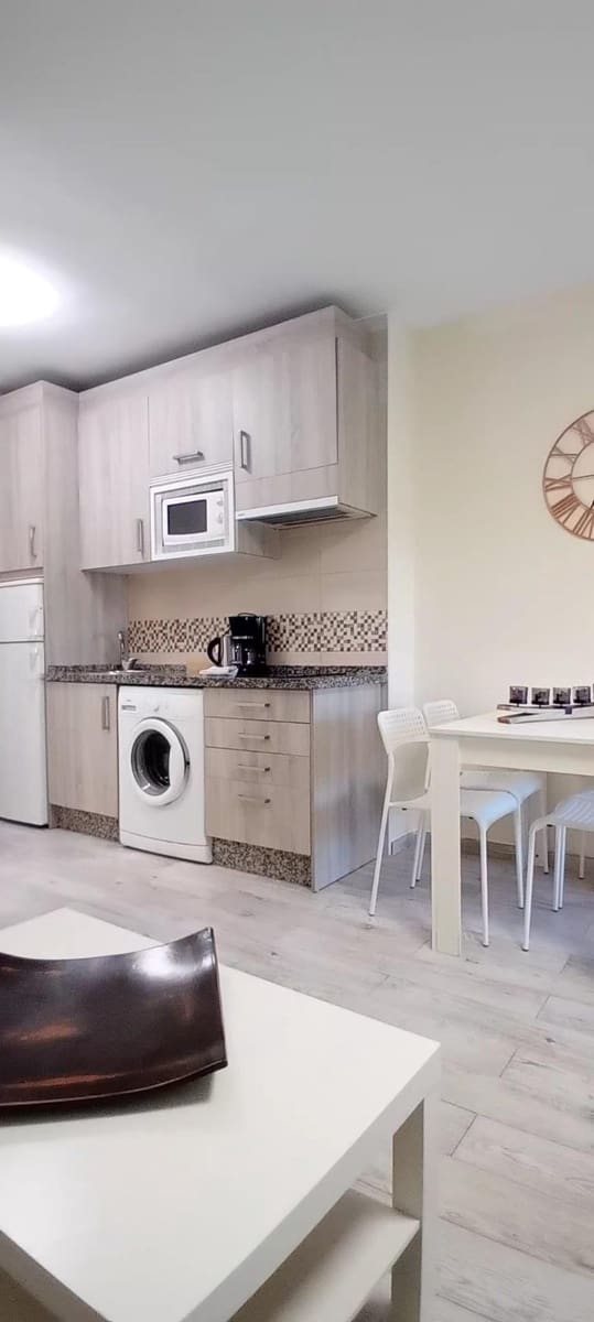 Studio til salg i Benalmadena med swimmingpool - € 250.000 (Ref: 9419857)