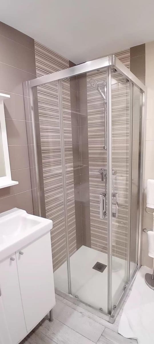 Studio til salg i Benalmadena med swimmingpool - € 250.000 (Ref: 9419857)