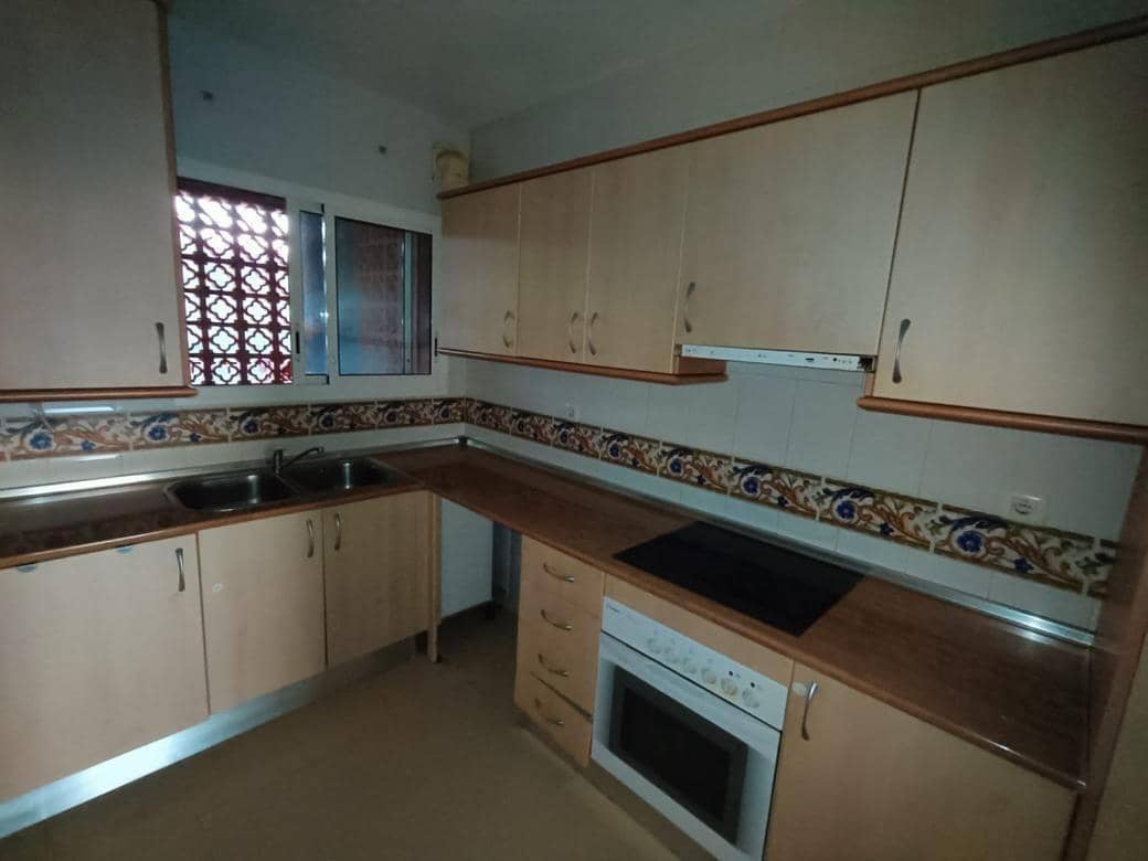 2 bedroom Flat for sale in La Reserva with pool garage - € 310,000 (Ref: 9419858)