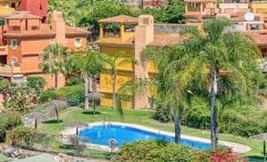 2 bedroom Flat for sale in La Reserva, Marbella with pool garage - € 310,000 (Ref: 9419858)