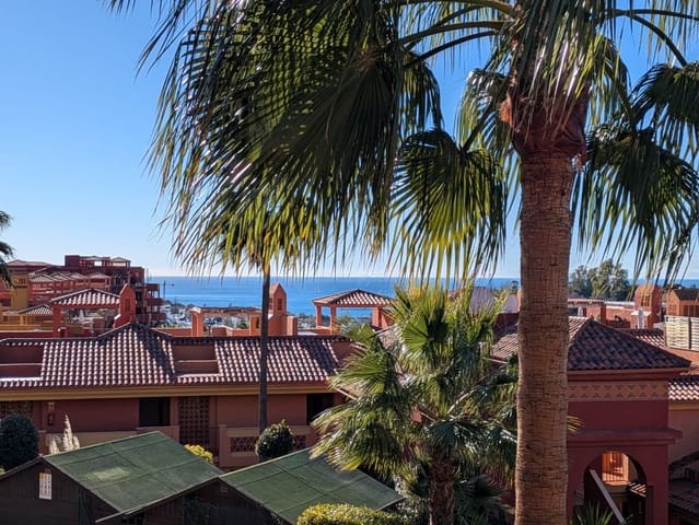 2 bedroom Flat for sale in La Reserva, Marbella with pool garage - € 310,000 (Ref: 9419858)