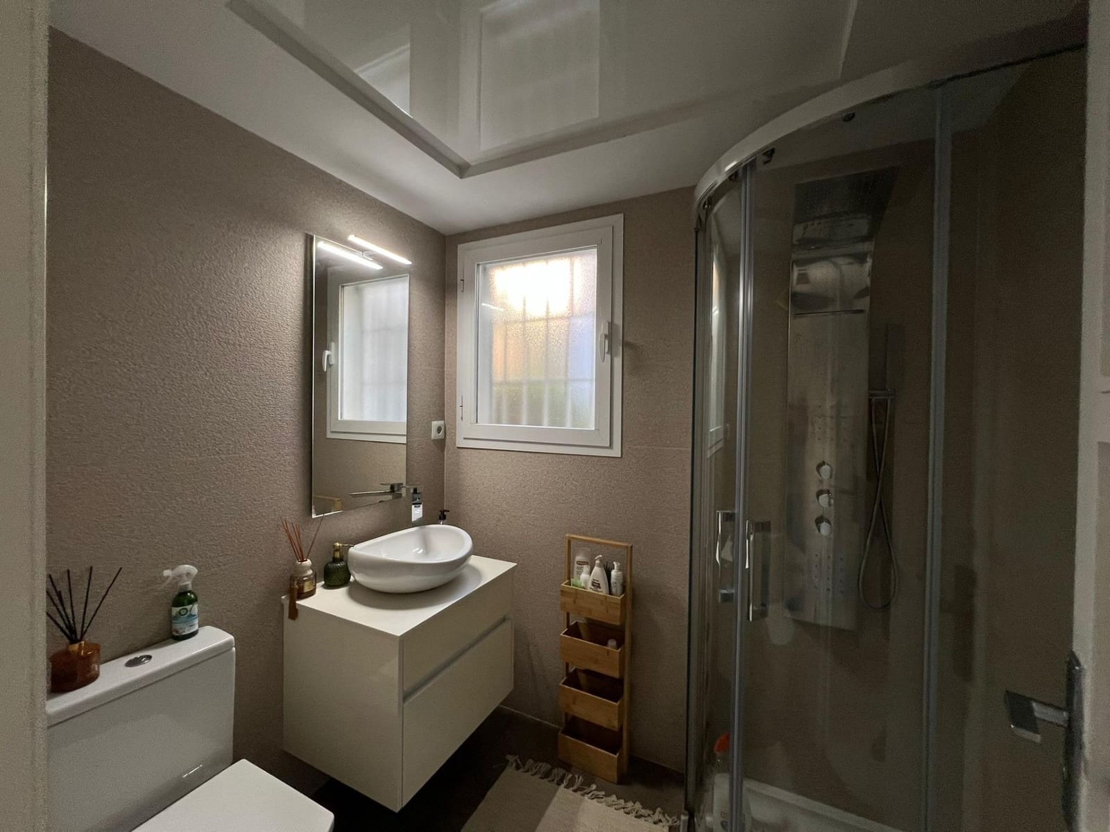 3 makuuhuone Huoneisto myytävänä paikassa Torrequebrada mukana uima-altaan 
autotalli - 560 000 € (Ref: 9449379)