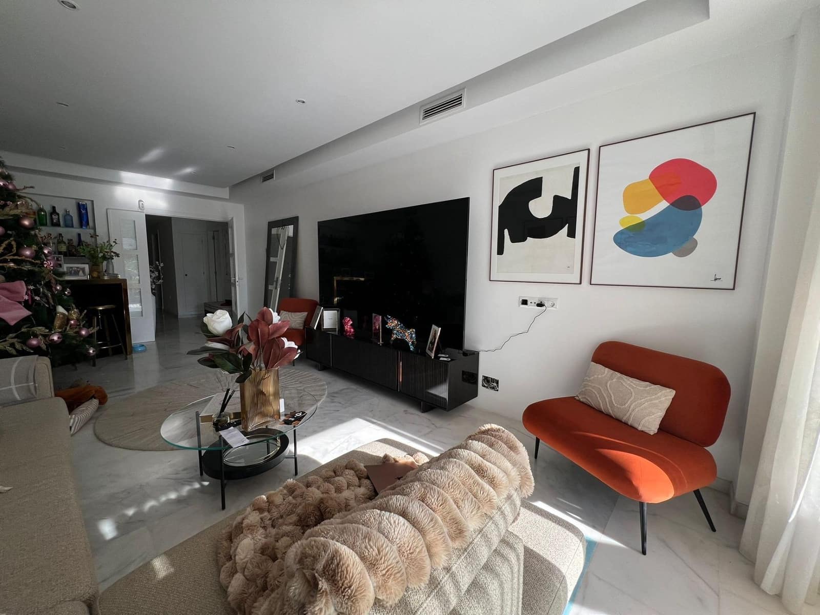 3 makuuhuone Huoneisto myytävänä paikassa Torrequebrada mukana uima-altaan 
autotalli - 560 000 € (Ref: 9449379)