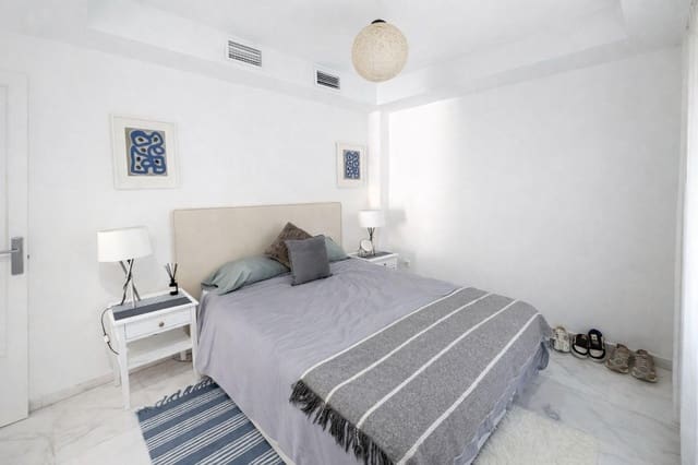 3 quarto Apartamento para venda em Torrequebrada, Benalmádena com piscina garagem - 560 000 € (Ref: 9449379)