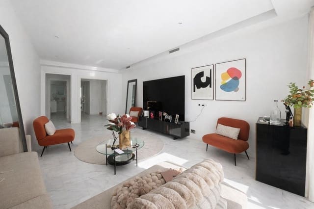 3 quarto Apartamento para venda em Torrequebrada, Benalmádena com piscina garagem - 560 000 € (Ref: 9449379)