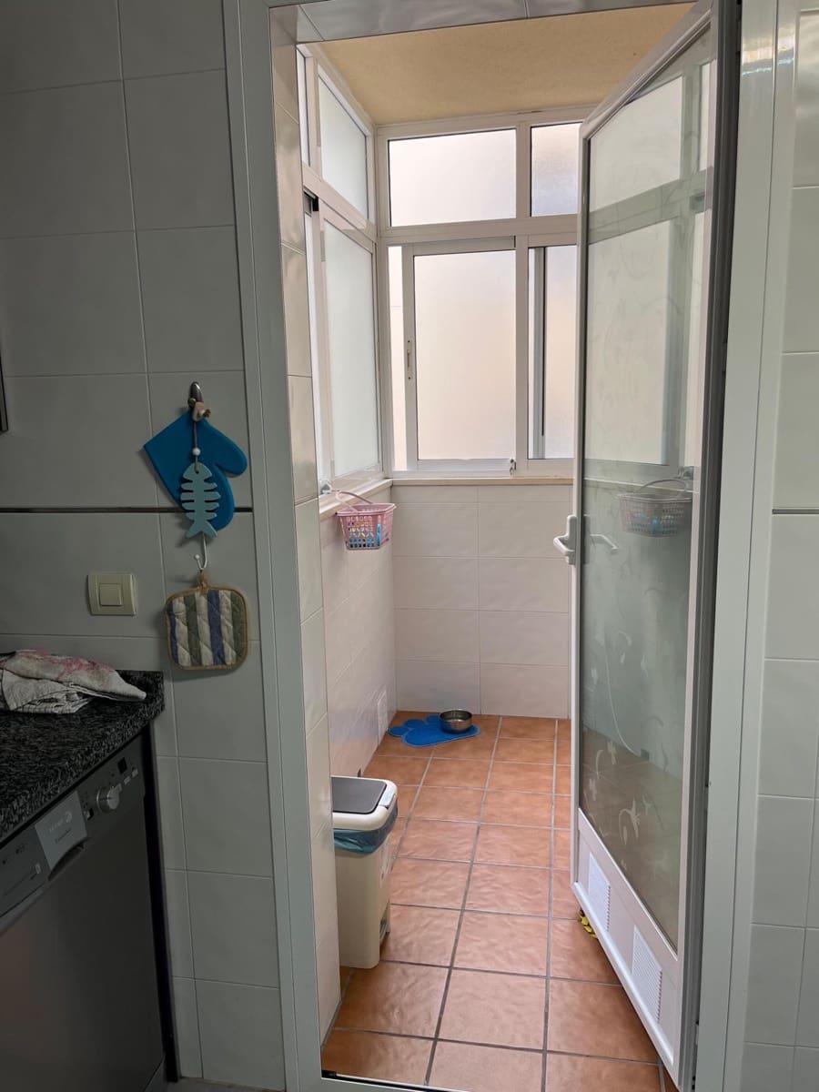 Piso de 3 habitaciones en Torremolinos en venta con piscina garaje - 395.000 € (Ref: 9468525)