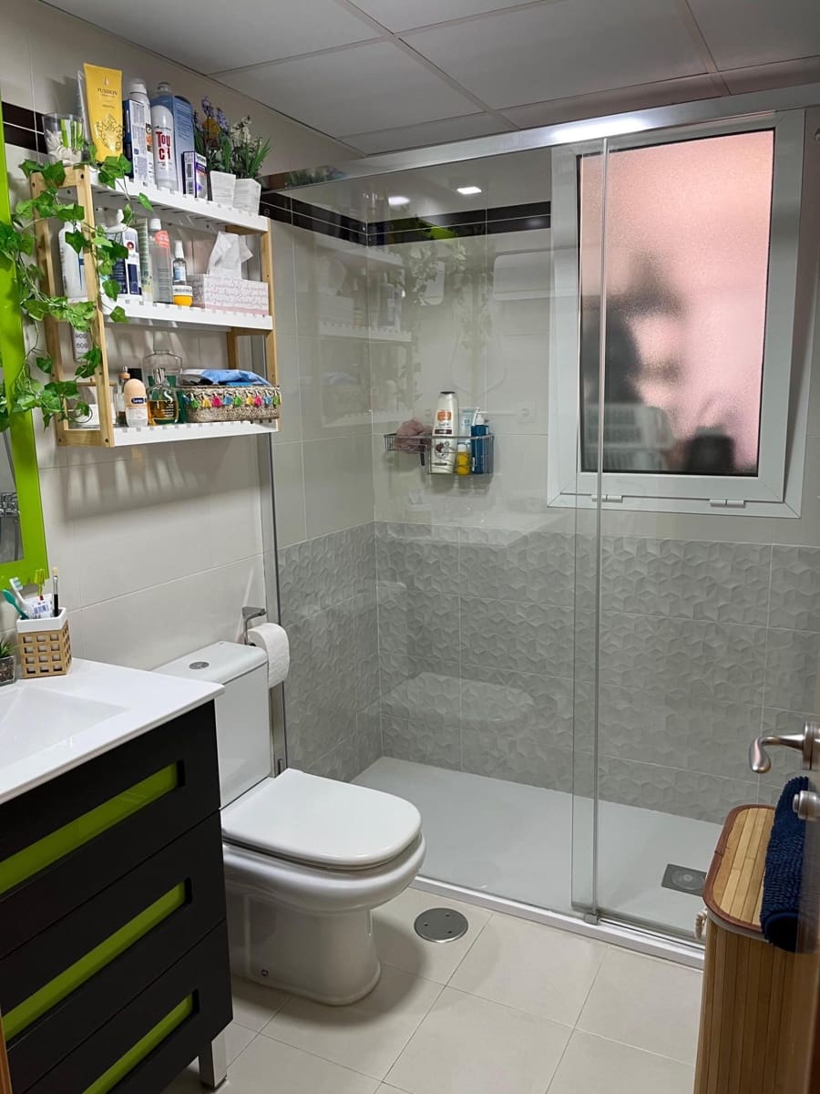 Piso de 3 habitaciones en Torremolinos en venta con piscina garaje - 395.000 € (Ref: 9468525)