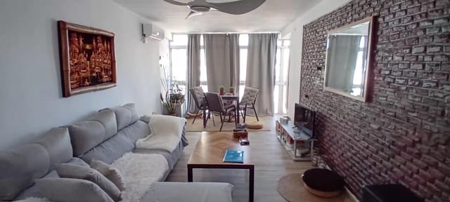 Apartamento de 2 habitaciones en Benalmadena Costa, Benalmádena en venta - 191.000 € (Ref: 9468526)