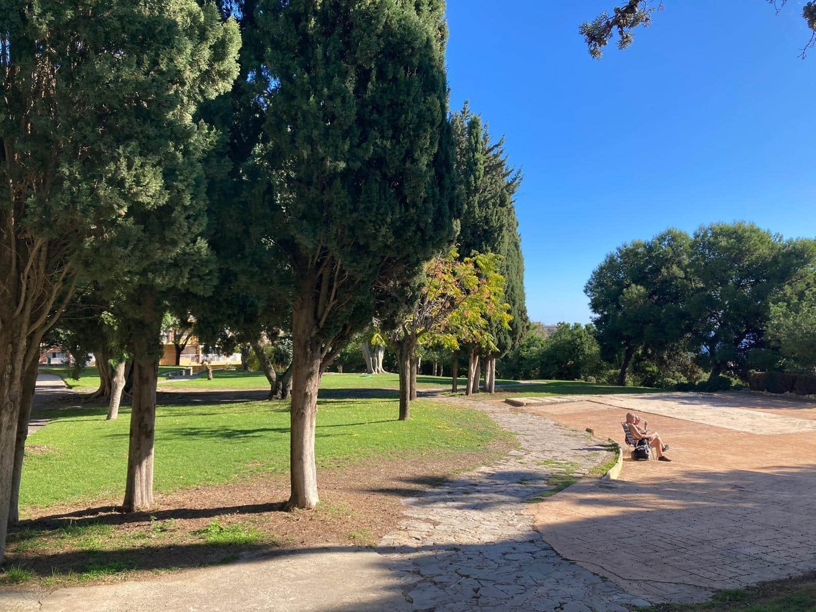 Yksiö myytävänä paikassa Benalmadena mukana uima-altaan - 162 000 € (Ref: 9470460)