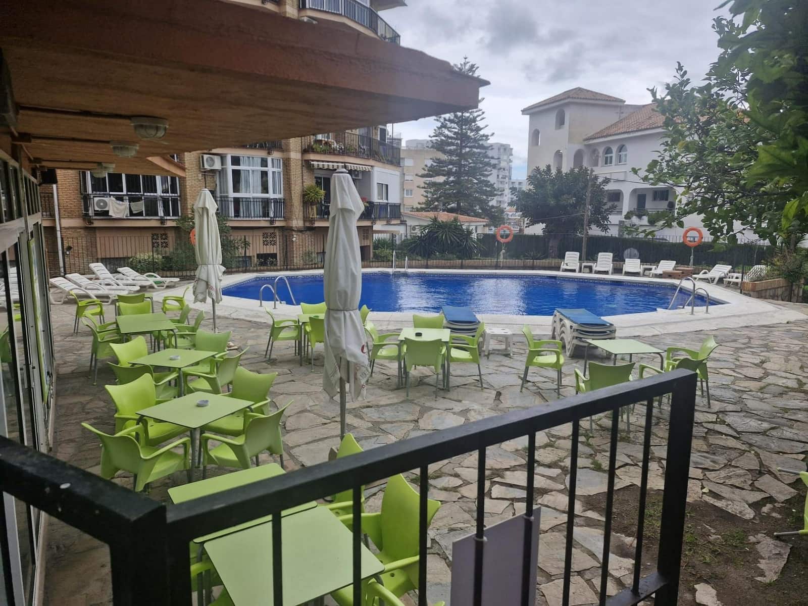 Studio na sprzedaż w Benalmadena Costa z basenem - 170 000 € (Ref: 9481255)
