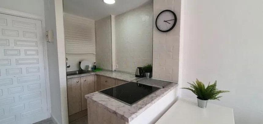 Studio till salu i Benalmadena med pool - 198 000 € (Ref: 9513474)