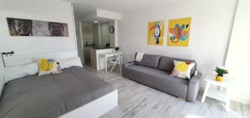 Studio till salu i Benalmadena med pool - 198 000 € (Ref: 9513474)